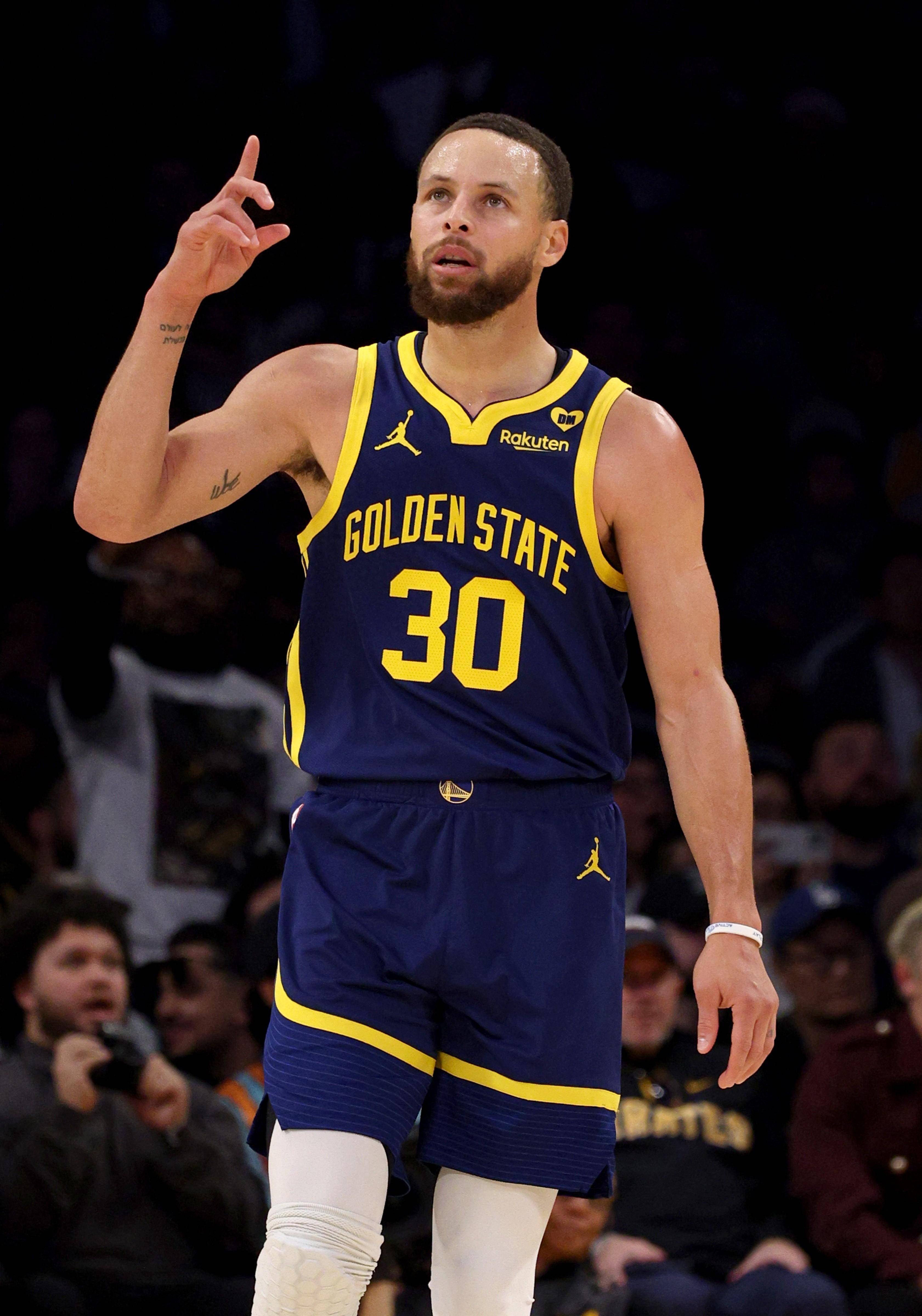 个不太讨喜 个不太讨喜