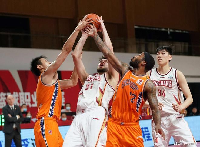 他们的训练 他们的训练